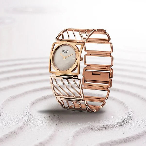 Titan Raga Ethereal Quartz Watch For Women 2769wm01 - KRISHNA WATCH COMPANY