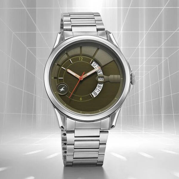 Fastrack Groove Quartz Analog with Date Green Dial Silver Stainless Steel Strap Watch For Guys 3323sm01