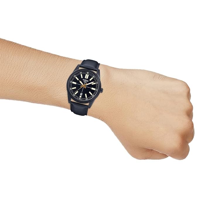 Black Analog - Men's Watch ENTICER MTP-VD02BL-1EUDF (A1943) - KRISHNA WATCH COMPANY