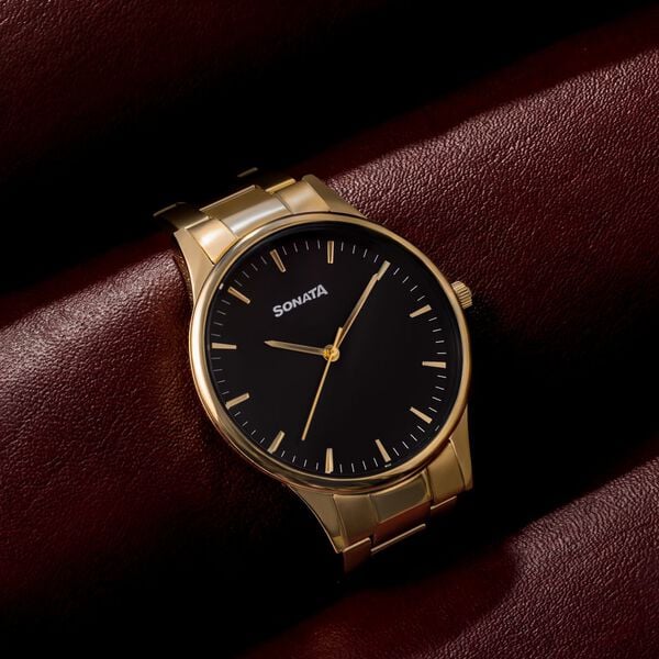 Sonata Quartz Analog Black Dial Golden Stainless Steel Strap Watch For Men 77144ym03 - KRISHNA WATCH COMPANY