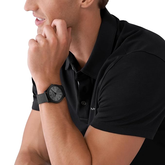 Michael Kors Runway Analog Watch for Men With Card Holder ? MK1085SET - KRISHNA WATCH COMPANY