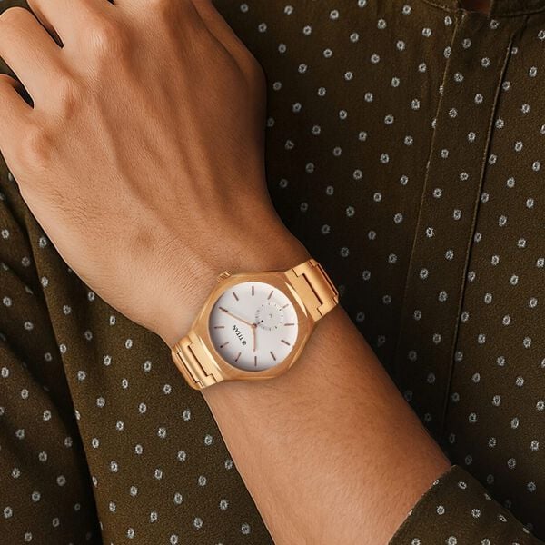 Titan Contour Watch for Men 90210wm01