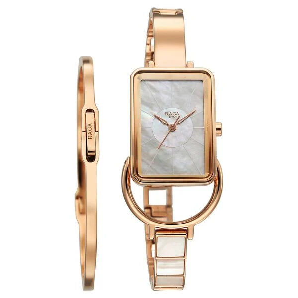 Titan Raga Watch 95223WM01F