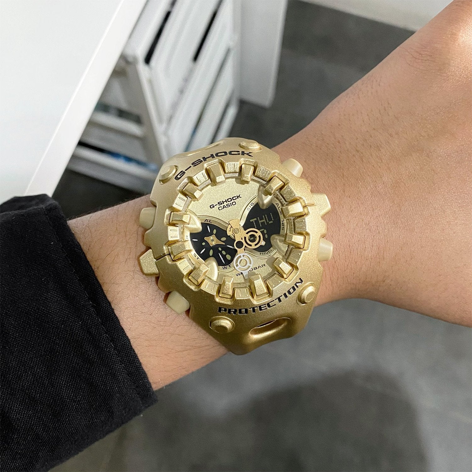 Casio G-SHOCK GA-V01A-9ADR - G1759 - KRISHNA WATCH COMPANY