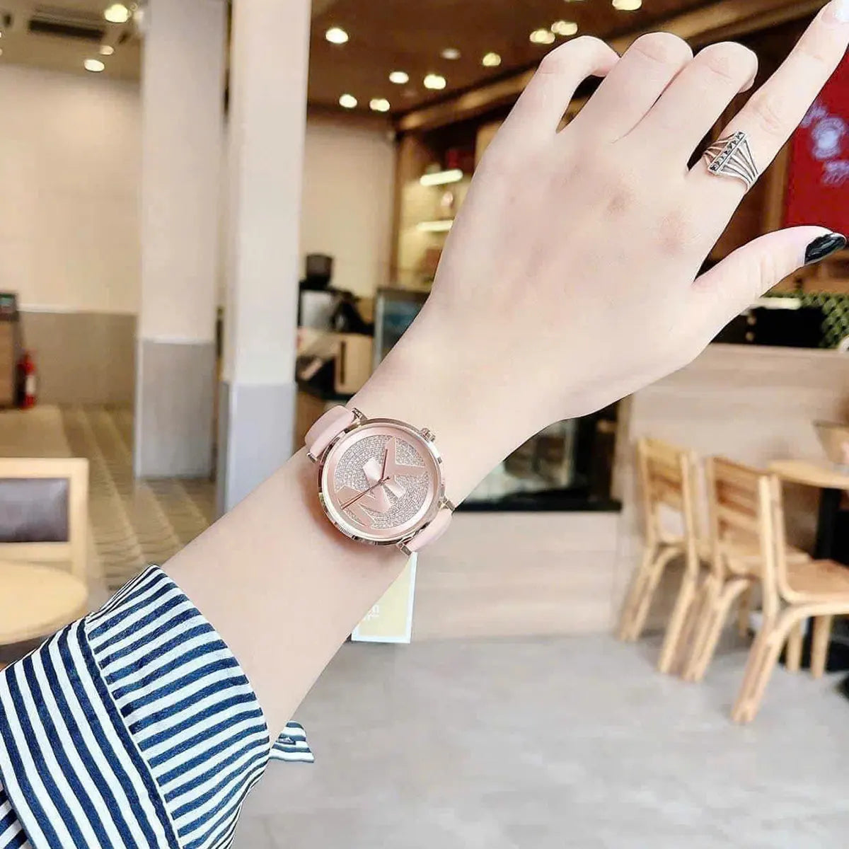 Michael Kors Women Quartz Rose Gold Dial Analog Leather Watch MK2957 - KRISHNA WATCH COMPANY