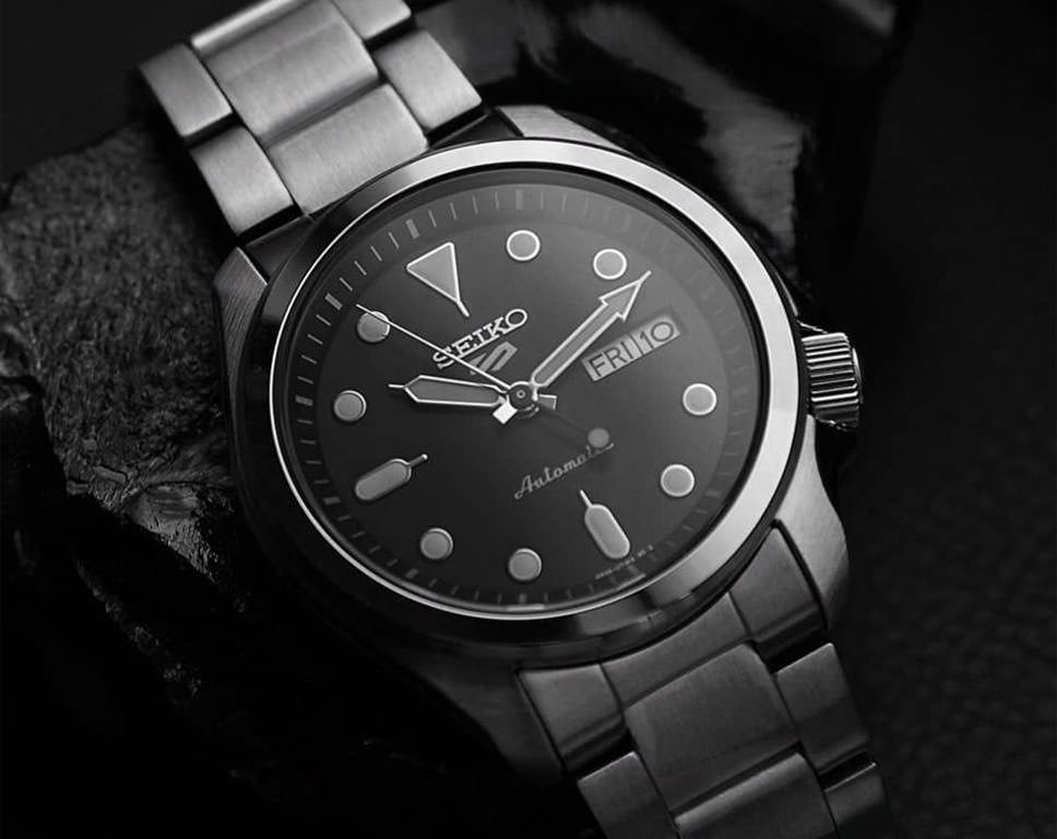 Seiko 5 Sports Watch for Men SRPE55K1 - KRISHNA WATCH COMPANY
