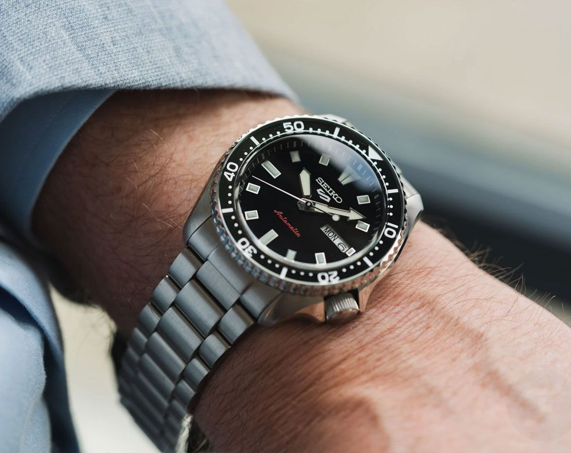 Seiko 5 Sports SKX Redux in Kuro Black - SRPL85K1 - KRISHNA WATCH COMPANY