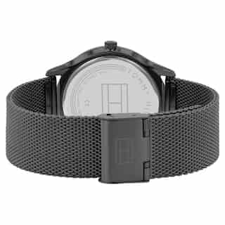 Tommy Hilfiger Men Black Dial Analog Watch TH1710470 - KRISHNA WATCH COMPANY