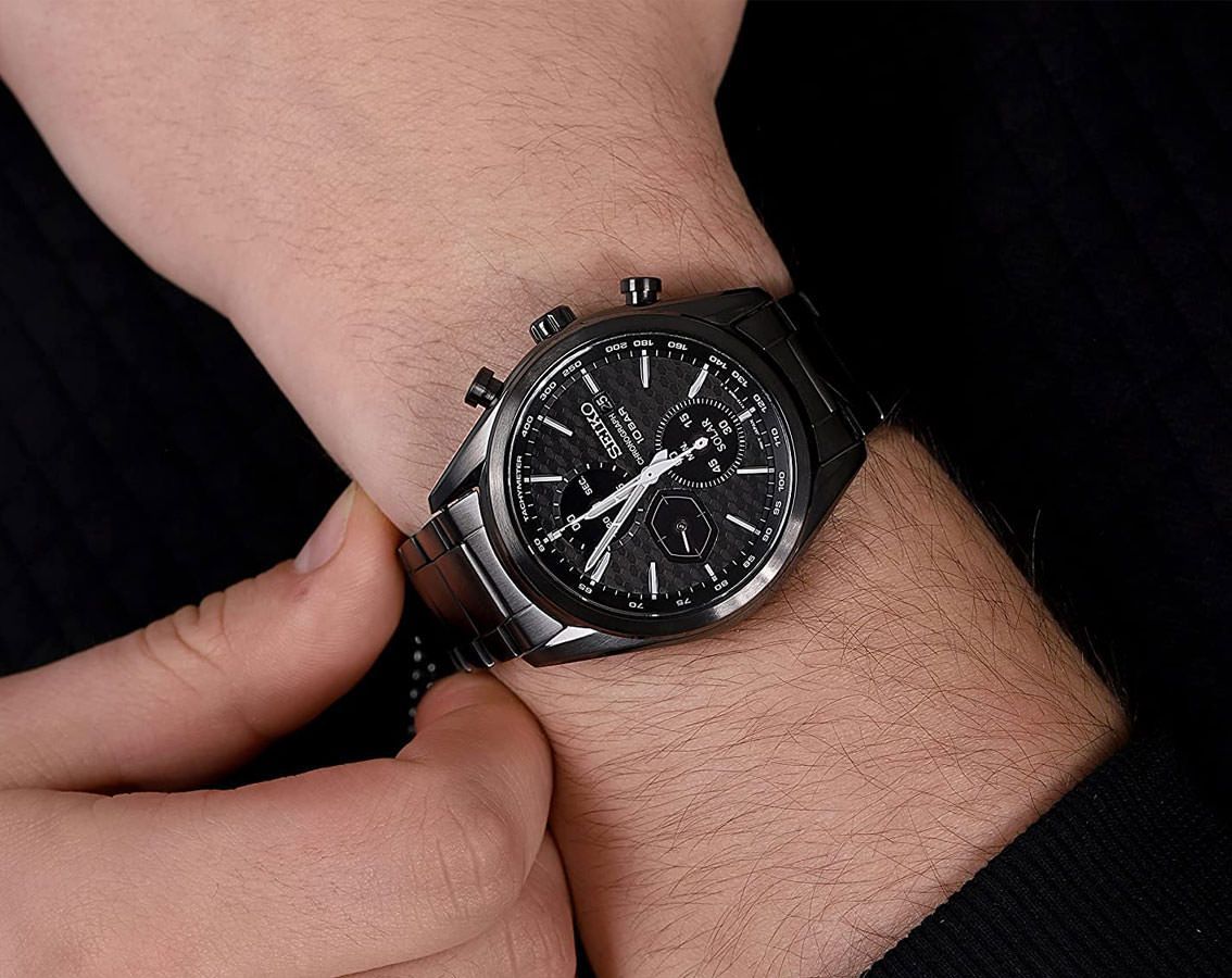 Macchina Sportiva - KRISHNA WATCH COMPANY