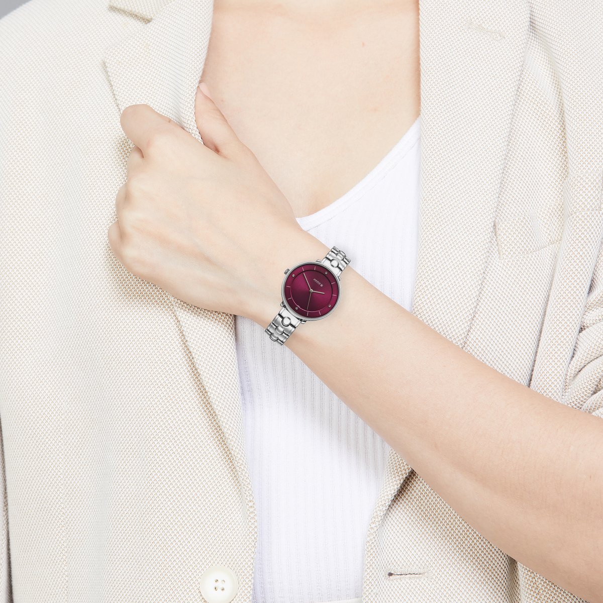 Titan Workwear Quartz Analog Watch For Women 2651sm09