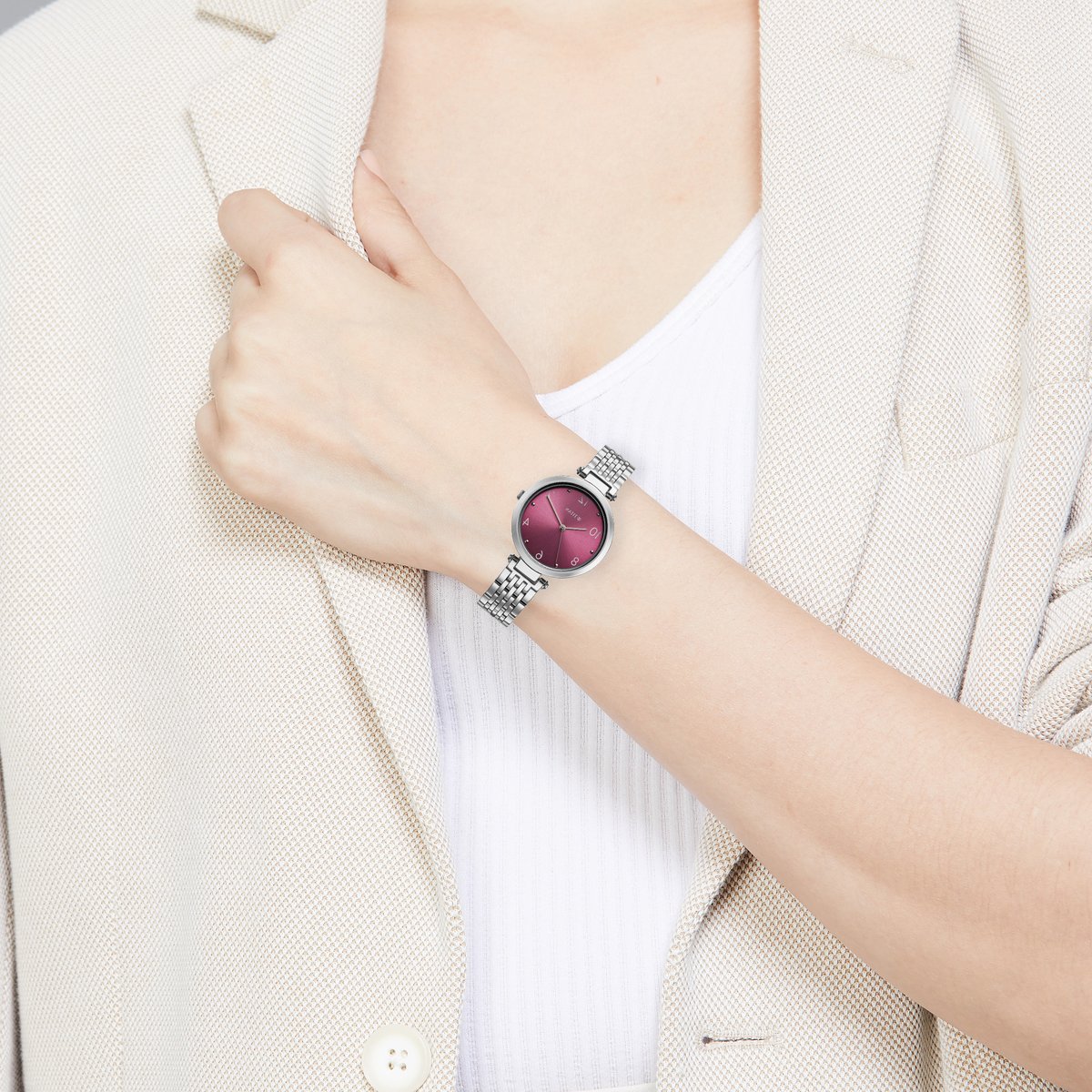 TITAN Neo XI Phase II Analog Watch - 2783SM01