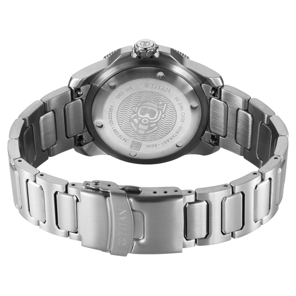 Titan Zero Hour Diver's 100m Quartz Analog Watch For Men - 10067KM01
