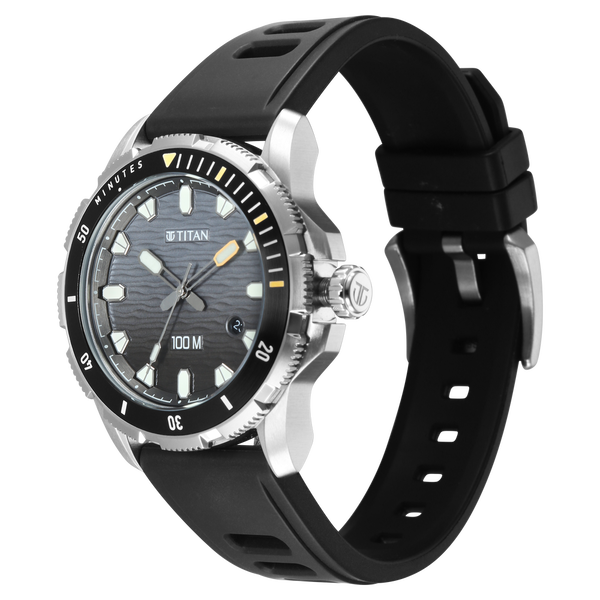 Titan Zero Hour Diver's 100m Quartz Analog Watch For Men - 10067KP01