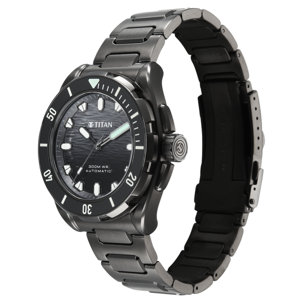 Titan Zero Hour Diver's 300m Automatic Analog Watch For Men 10069km03