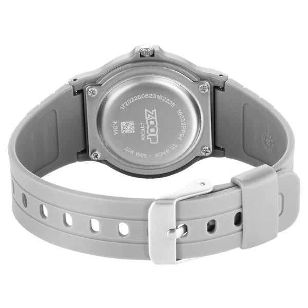 Zoop By Titan Back To School Quartz Analog White Dial Polyurethane Strap Kids Watch 16032PP04