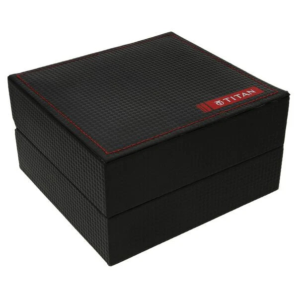 Titan Edge Analog with Date Watch for Men 1683yl01