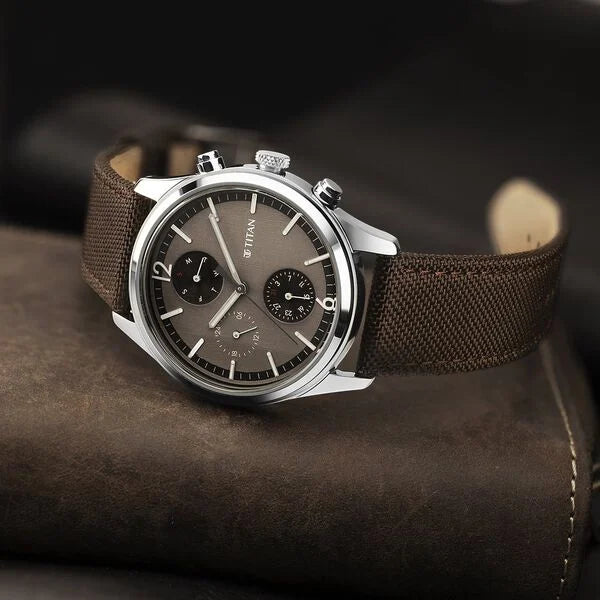 Titan Wrist Wit Quartz Analog with Day and Date Brown Dial Leather Strap Watch for Men 1805SL12