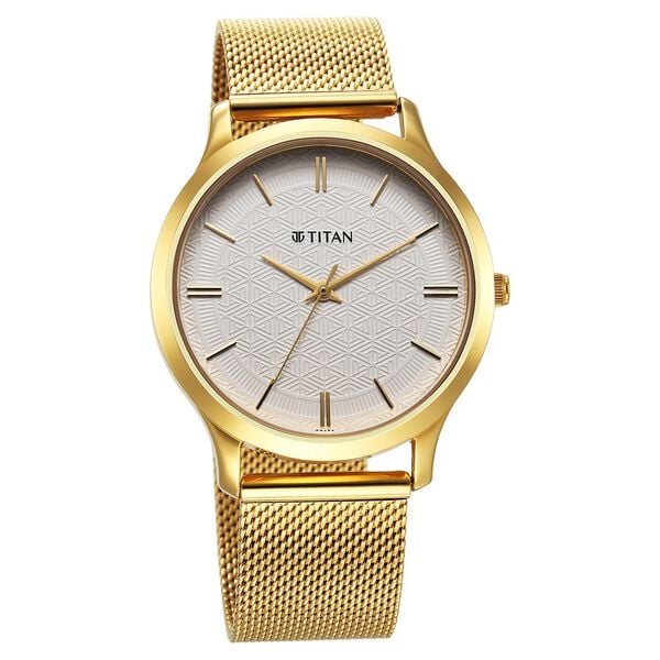 Titan Karishma Quartz Analog Watch for Men 1825ym11