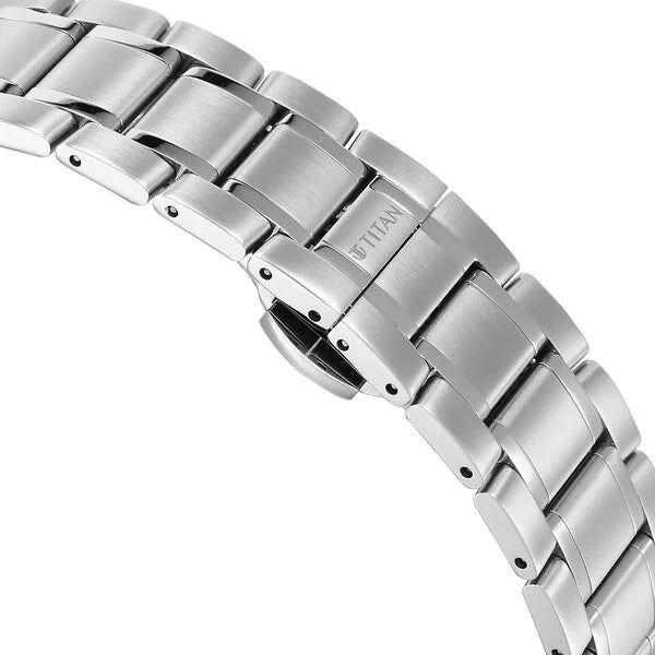 Titan Edge Murals Quartz Analog Blue Dial Stainless Steel Strap Watch For Men 1843sm03