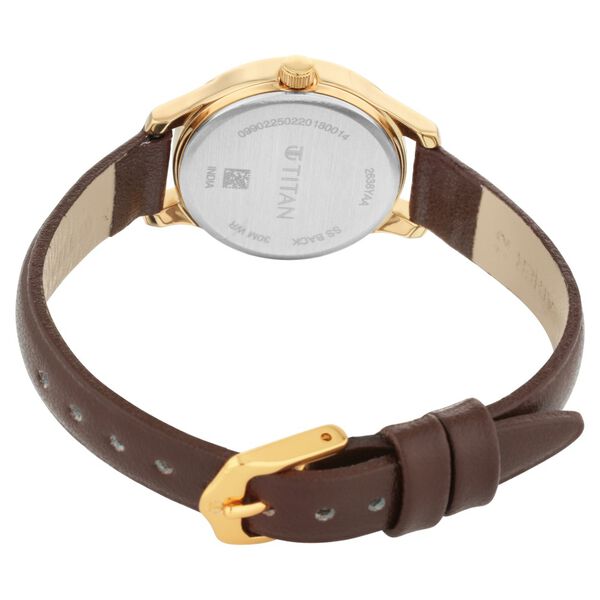 Titan Quartz Analog Black Dial Leather Strap Watch for Women   2638yl01