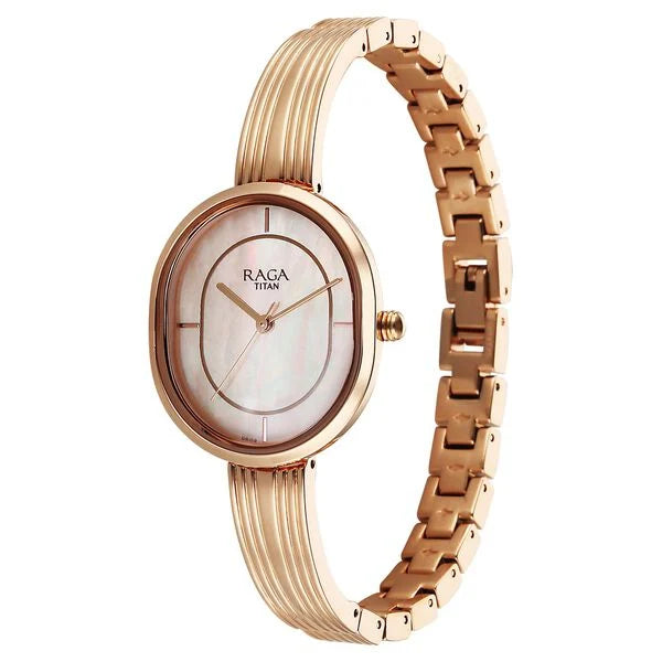 Titan Raga Contempore Watch For Women 2776wm01f