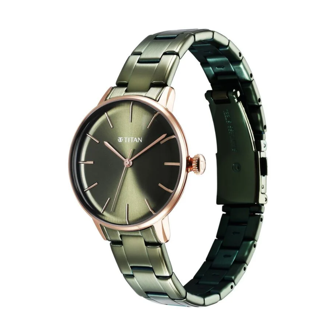 Titan TGIF Quartz Analog Green Dial Green Stainless Steel Strap Watch for Women 95248KM03