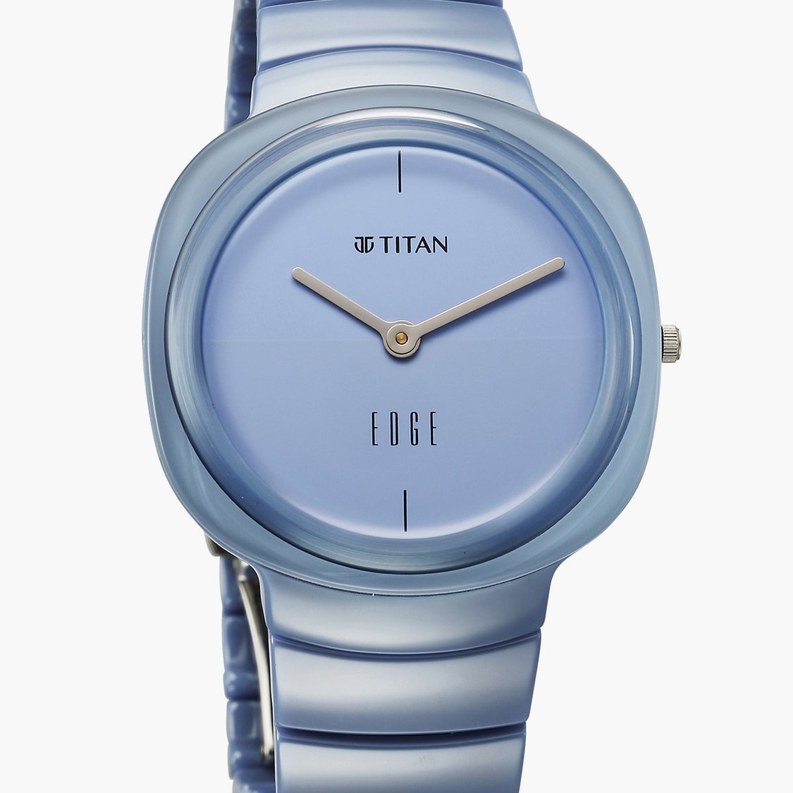 Titan Edge Squircle Quartz Analog Watch For Women 2757qc02