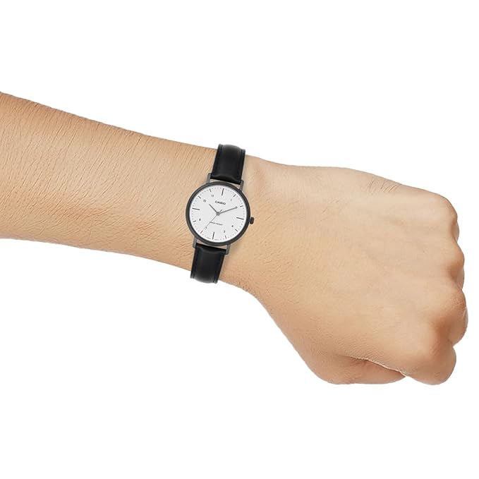 Casio ENTICER WOMEN LTP-VT03BL-7BDF - A2427