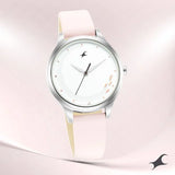 Fastrack Stunners Quartz Analog White Dial Leather Strap Watch for Girls ns6248sl01