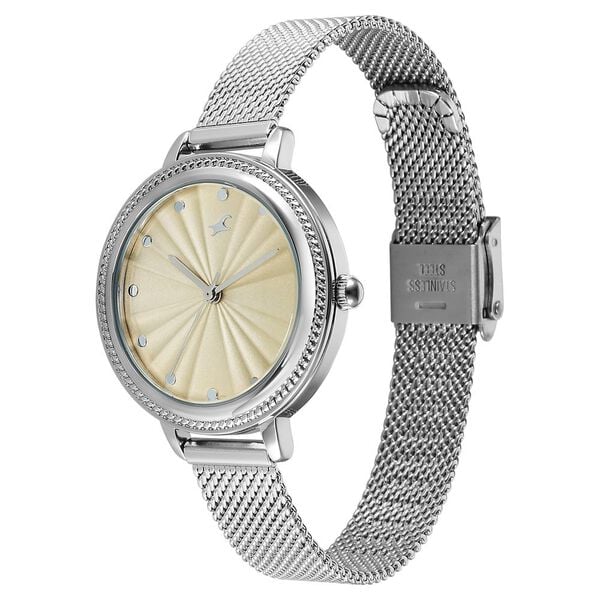 Fastrack Stunners X Quartz Analog Ivory Dial Stainless Steel Strap Watch For Girls 68048sm02