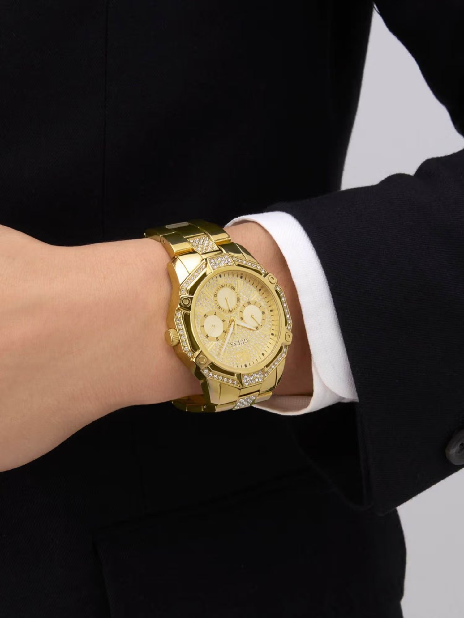 Guess Champagne Round Dial Analog Men Watch - GW0990G2