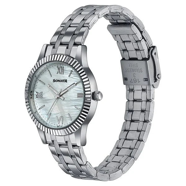 Premium looking versatile women's watch from Ease by Sonata 8202SM02W