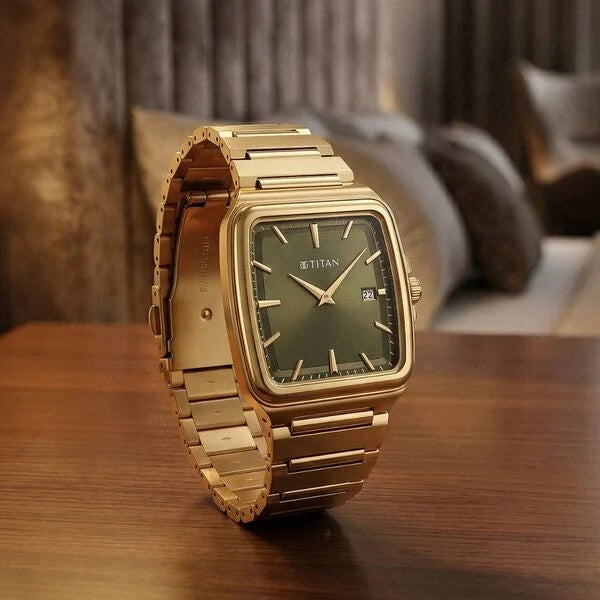 Titan Classique Sleek fit Quartz Analog Executive Style Watch 90260ym01
