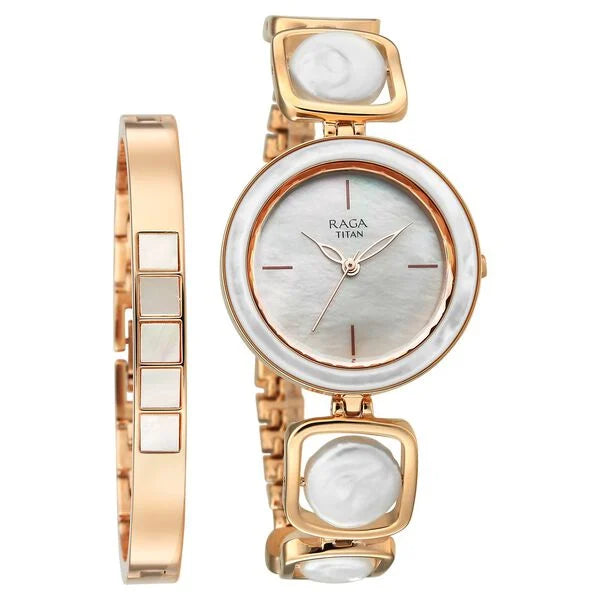 Titan Raga Power Pearls Quartz Analog Watch For Women 95250wm02f
