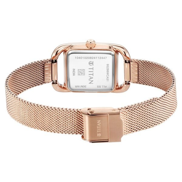 Titan Horizon Quartz Analog Pink Dial Stainless Steel Strap Watch For Women 95298wm01