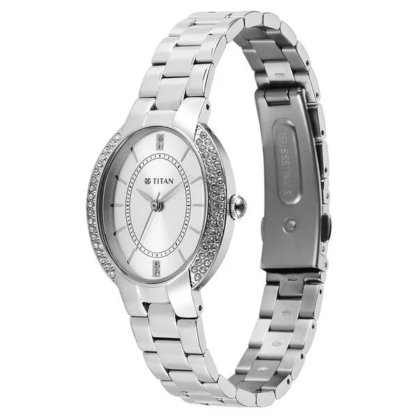 Titan Metro Quartz Analog Silver Dial Stainless Steel Strap Watch For Women 95304sm01