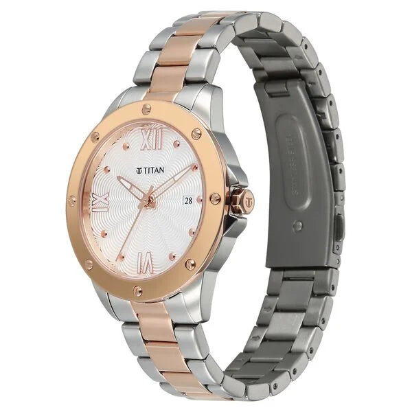 Titan Glamour Quartz Analog with Date Watch For Women 95334km01
