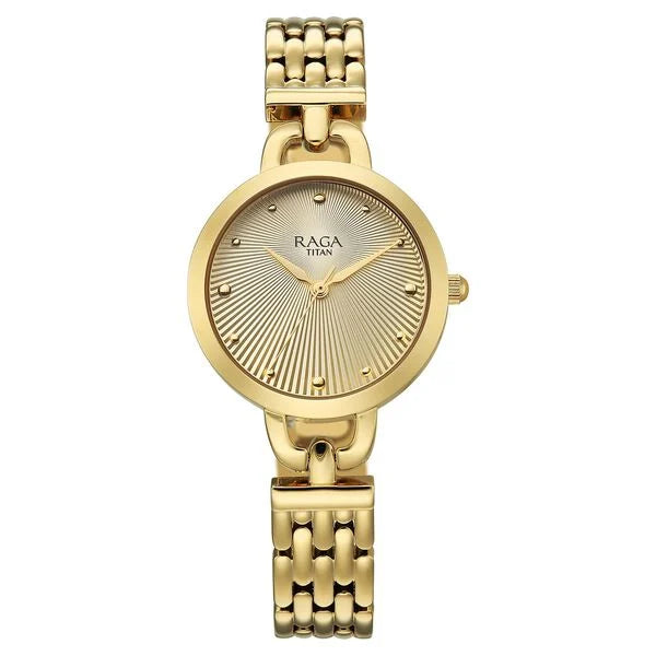 Titan Raga Showstopper Quartz Analog Watch For Women 95349ym01