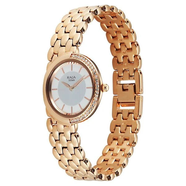 Titan Raga Chic Glam Quartz Analog Watch For Women 95392wm01