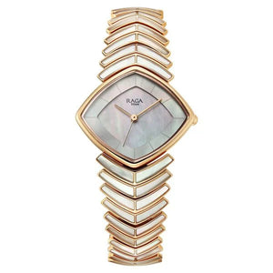 Titan Raga Chic Glam Quartz Analog Watch For Women 95393wm03
