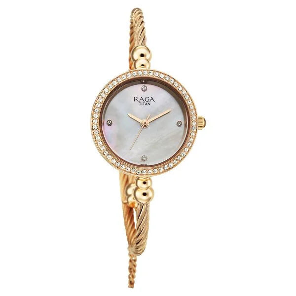 Titan Raga Spotlight Quartz Analog White Dial Rose Gold Metal Strap Watch For Women 95425wm01