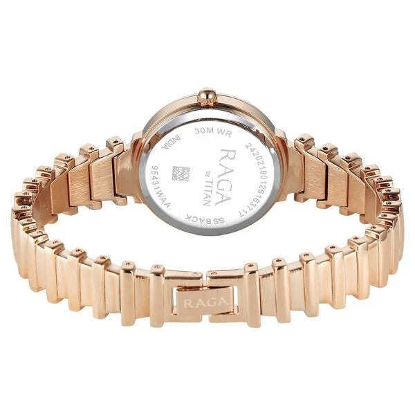 Titan Raga Spotlight Quartz Watch For Women 95431wm01