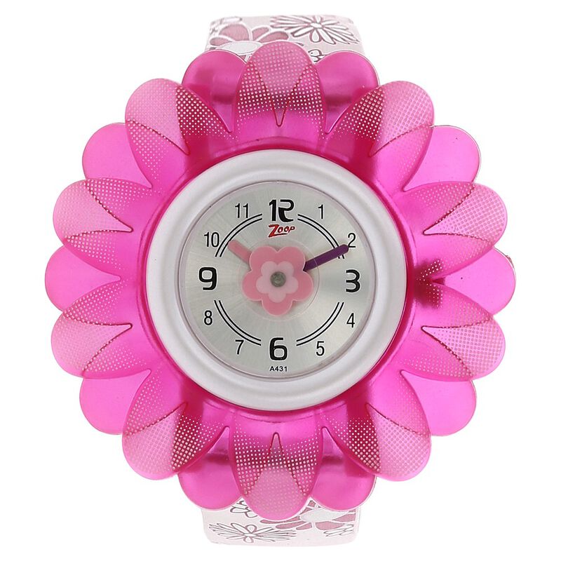 Zoop By Titan Quartz Analog Silver Dial Plastic Strap Watch for Kids 4005PP01