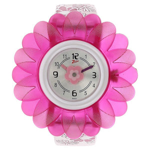 Zoop By Titan Quartz Analog Silver Dial Plastic Strap Watch for Kids 4005PP01 - KRISHNA WATCH COMPANY