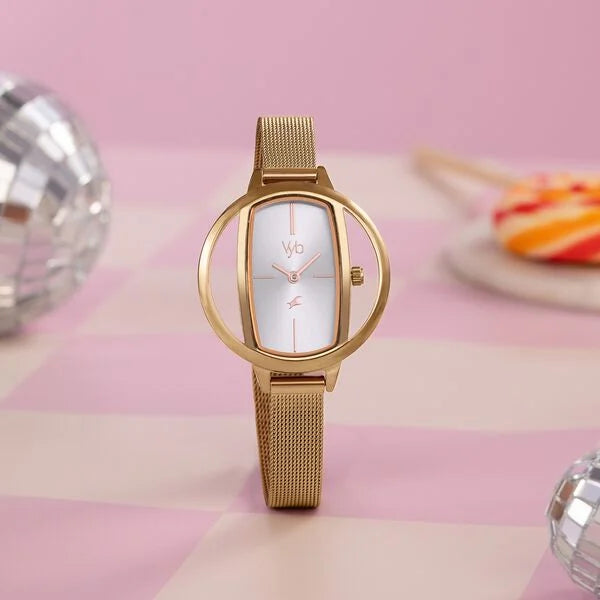Vyb Charmer By Fastrack Quartz Analog Watch For Girls fv60037wm02w
