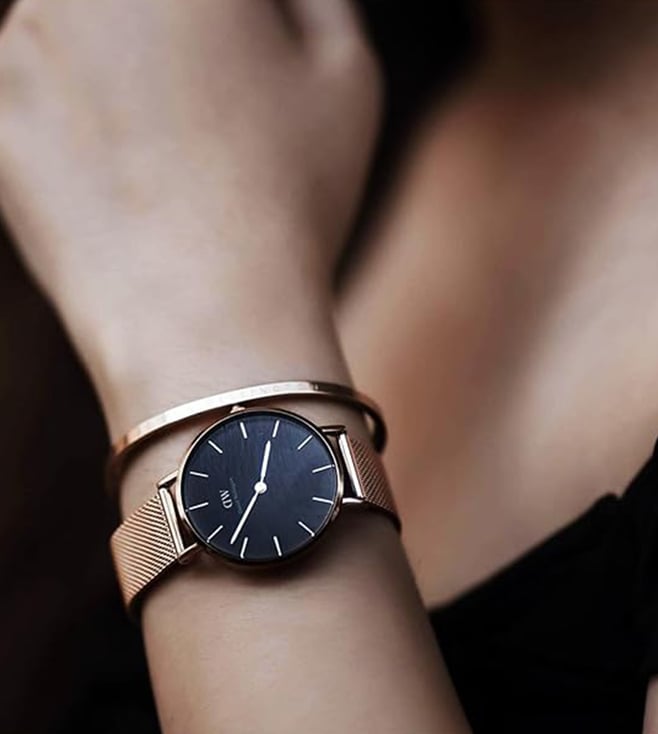Daniel Wellington Petite Unisex Black Round Dial Analog Watch - DW00100303K