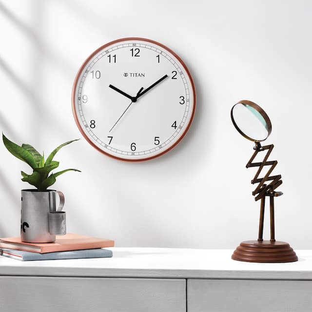 Titan WALL CLOCK Metallic White Wall Clock with Domed Glass - W0022MA01A - KRISHNA WATCH COMPANY
