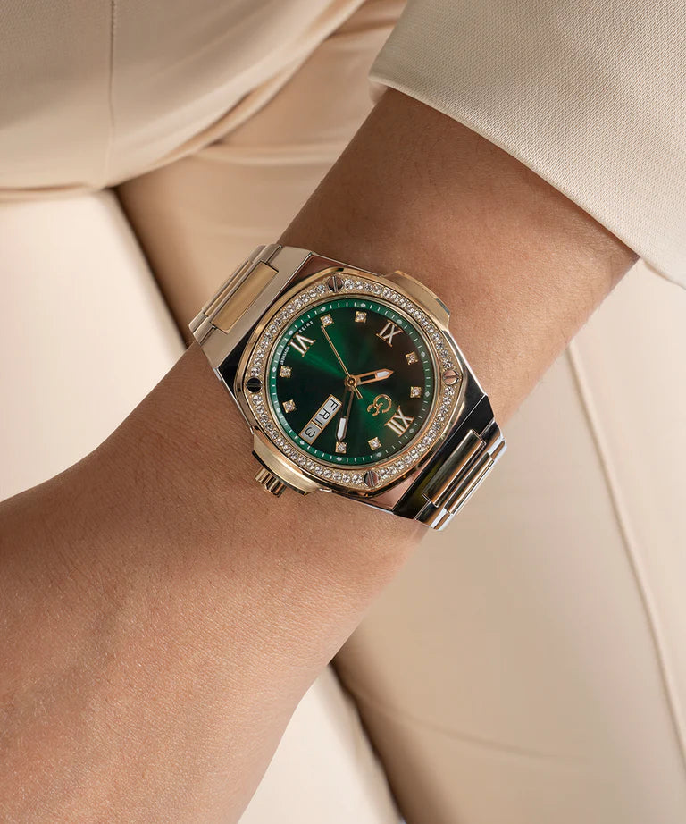 Gc Coussin Shape Lady Green Coussin Dial Analog Women Watch Y98010L9MF - KRISHNA WATCH COMPANY