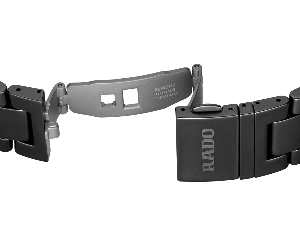 RADO Captain Cook High-Tech Ceramic Limited Edition R32147162
 lock