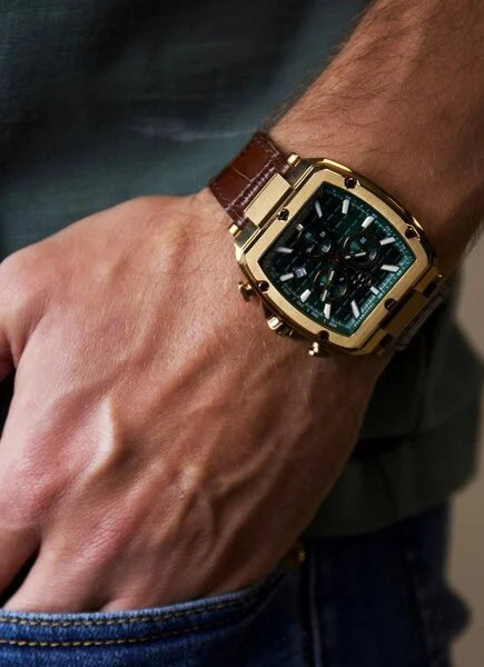 Gc Spirit Tonneau Green Round Dial Analog Men Watch Y83002G5MF